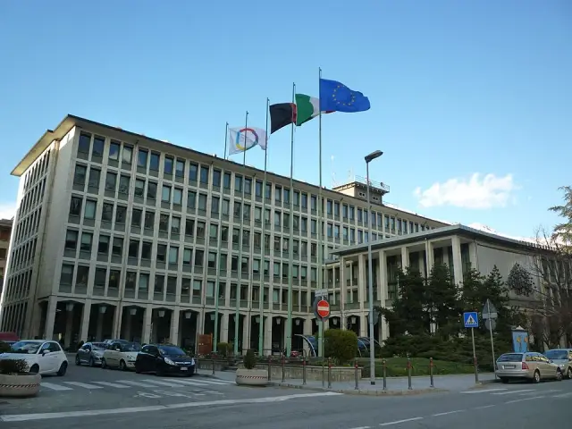 Le gouvernement régional – photo 1