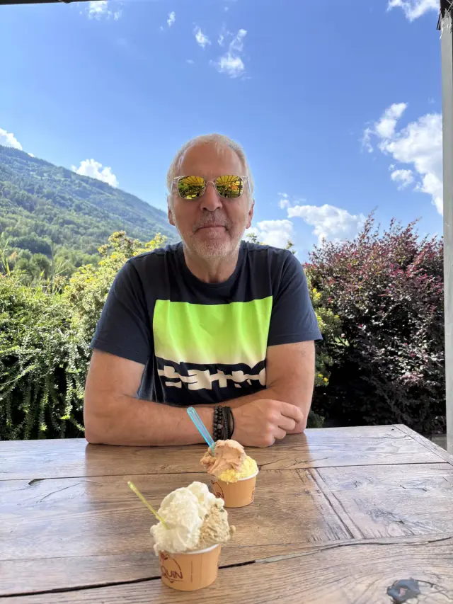 Ma pause glace sur la terrasse