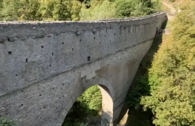 Le Pont d'Ael