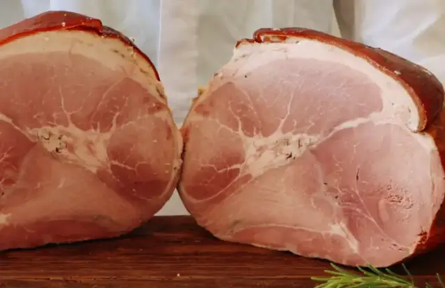 Le Jambon à la Braise de Saint-Oyen